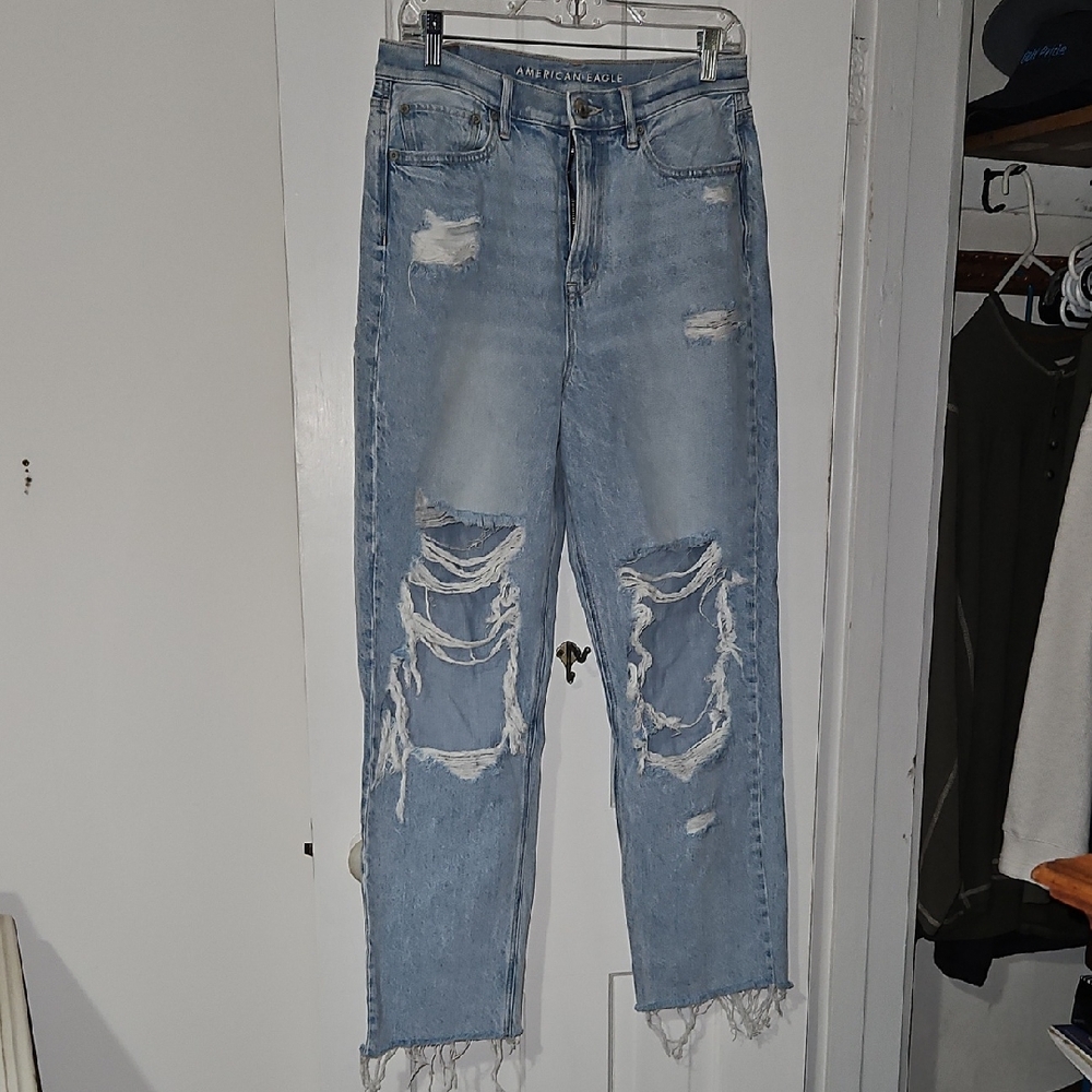 American Eagle Highest Rise 90s Boyfriend Size 10 Long.